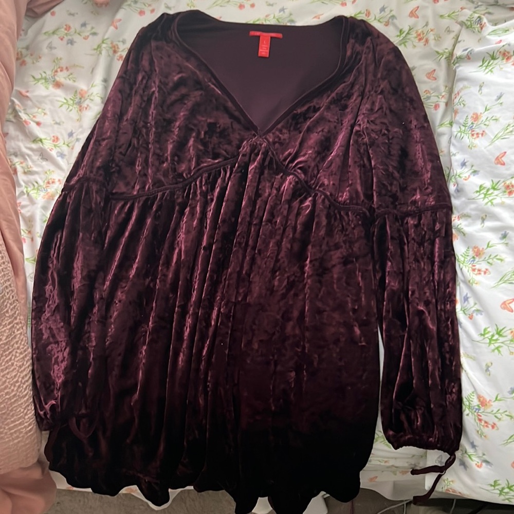 Burgundy Mid length velvet dress